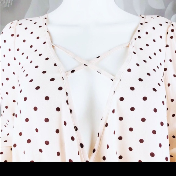 Rue 21 Size XS Polka Dots Bell Sleeve Blouse Top - Picture 4 of 8